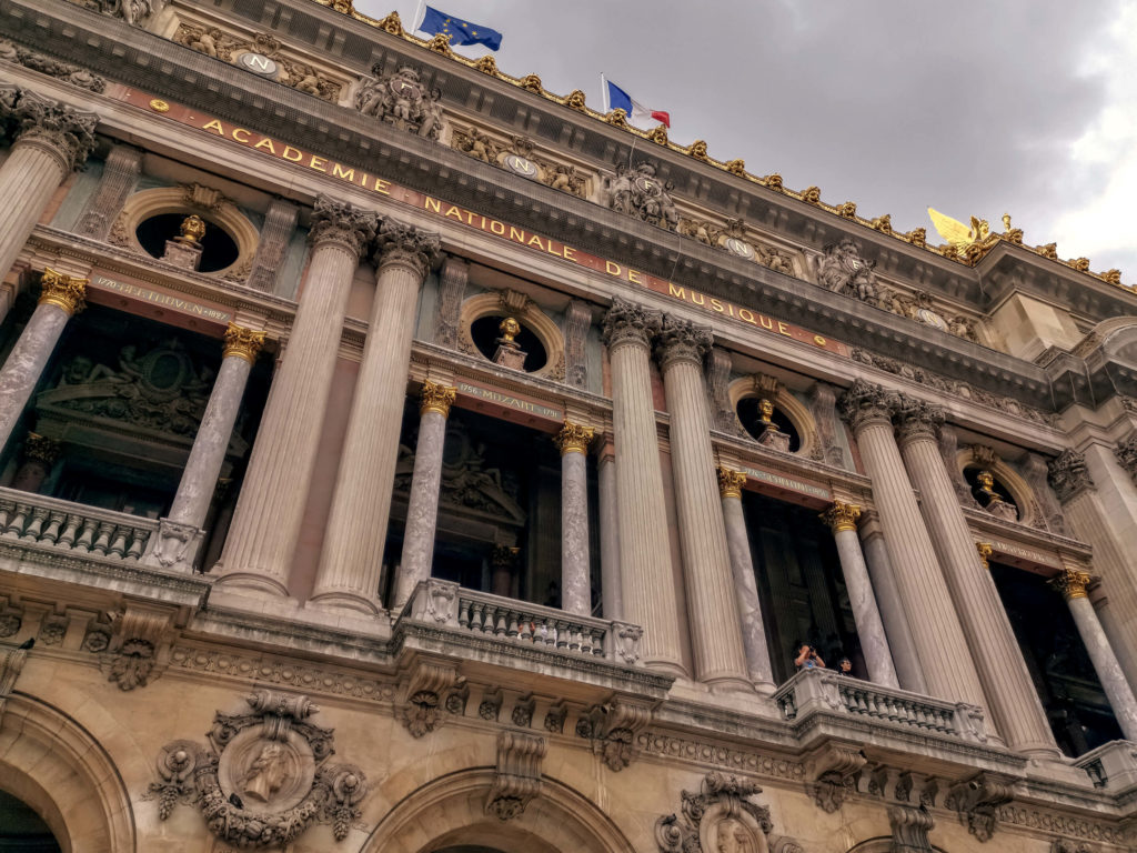 Foto van de Academie Nationale de Musique in Parijs. De foto is getrokken met een Huawei P20 Pro telefoon.