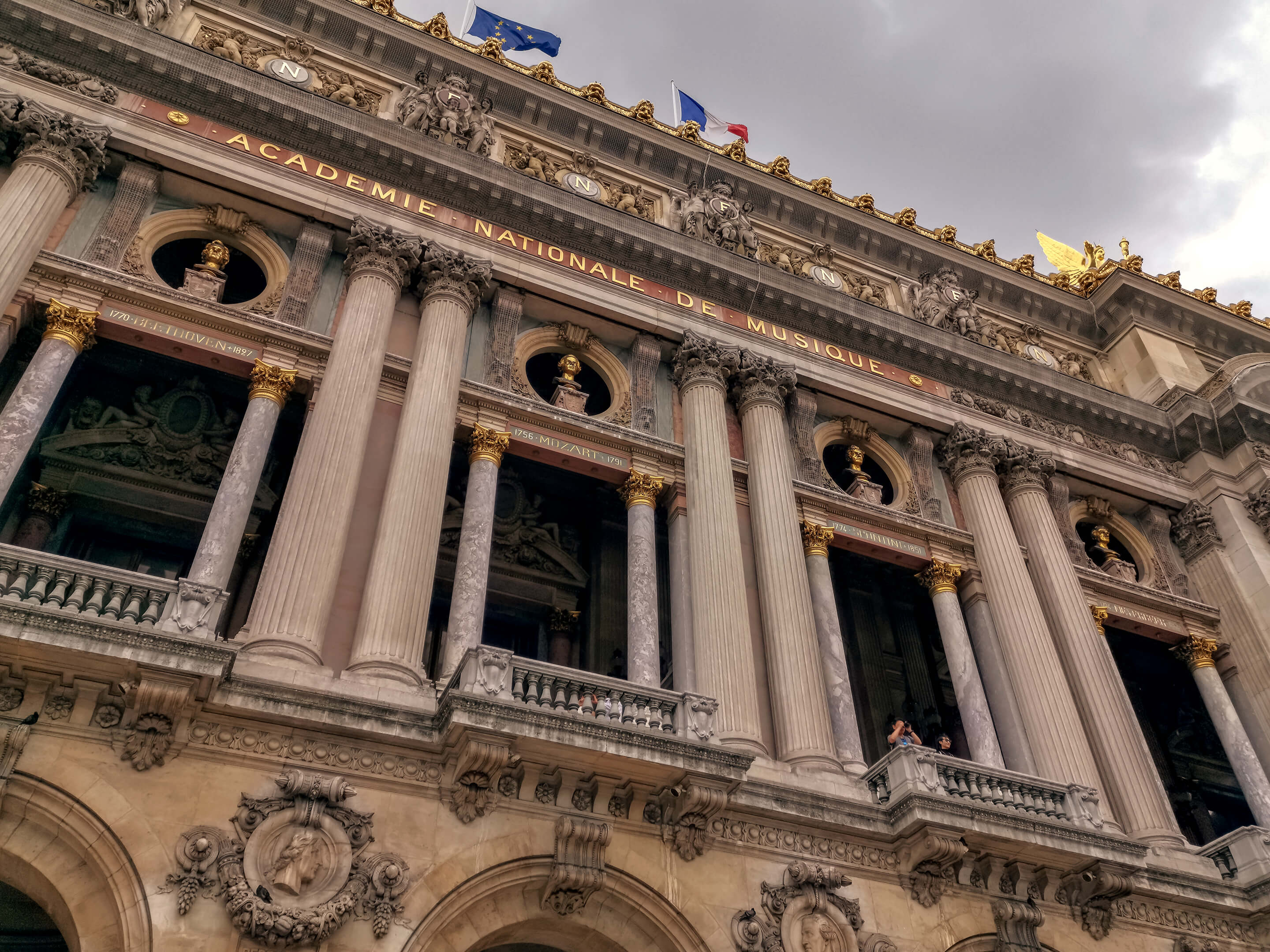 Foto van de Academie Nationale de Musique in Parijs. De foto is getrokken met een Huawei P20 Pro telefoon.