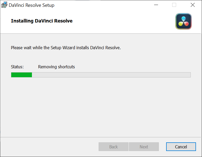 Scherm installatieproces DaVinci Resolve.