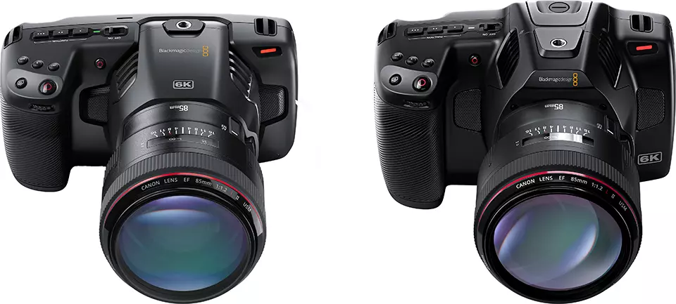 Foto van links een BlackMagic Design 6K Pocket Camera en rechts een BlackMagic Design 6K Pro Pocket Camera. De Pro is groter door het ingebouwde variabele nd-filter.